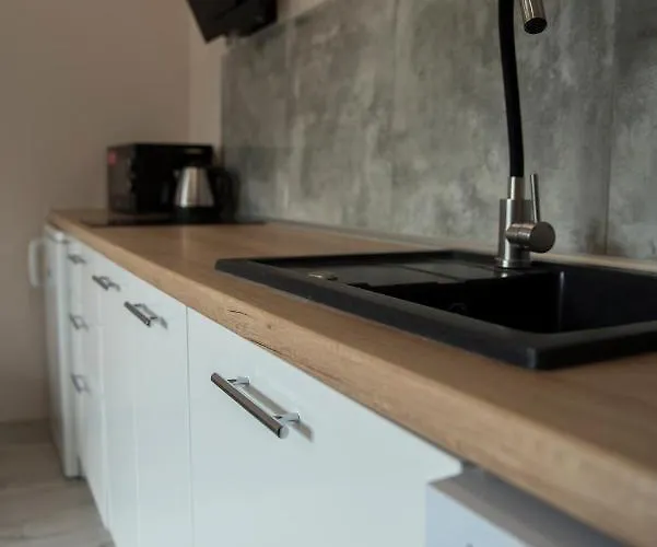 Fma & Bike דירה שצ'קלארסקה פוראובה